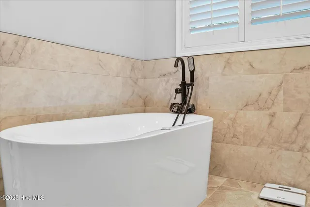 $849,900 | 1567 Colonist Square Southwest, Ocean Isle Beach, NC 28469