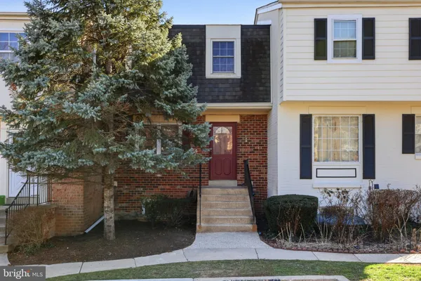 $440,000 | 3922 Tynewick Drive, Unit 10, Silver Spring, MD 20906
