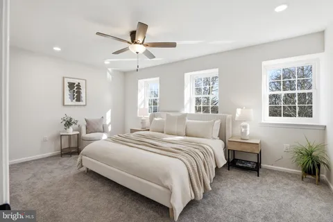 $440,000 | 3922 Tynewick Drive, Unit 10, Silver Spring, MD 20906
