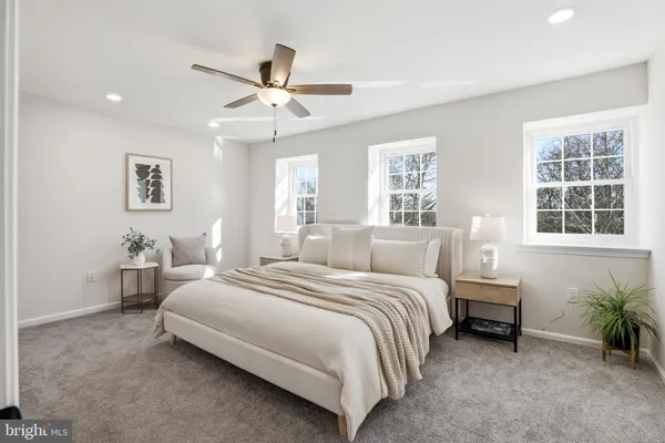 $440,000 | 3922 Tynewick Drive, Unit 10, Silver Spring, MD 20906