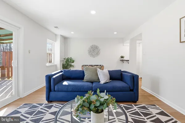 $440,000 | 3922 Tynewick Drive, Unit 10, Silver Spring, MD 20906