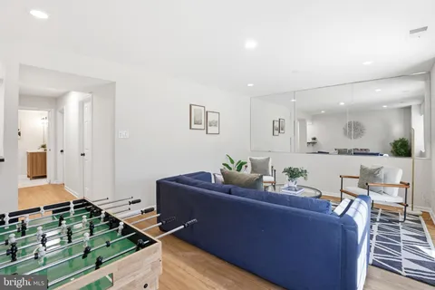 $440,000 | 3922 Tynewick Drive, Unit 10, Silver Spring, MD 20906