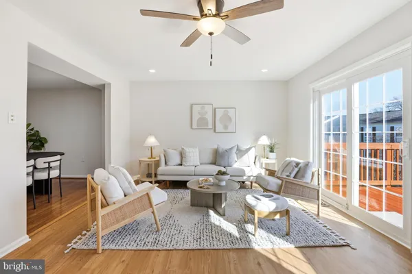 $440,000 | 3922 Tynewick Drive, Unit 10, Silver Spring, MD 20906