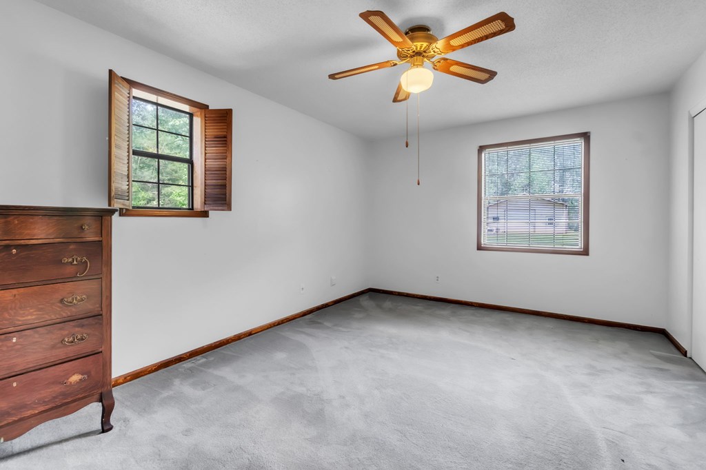 4023 Belhaven Road Belton, SC 29627 - Photo 18 of 26 Gallery Image 18