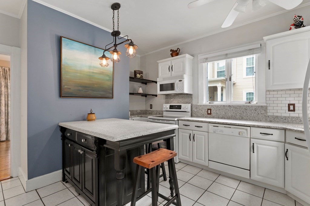 175 Maple Street, Unit 1 Danvers, MA 01923 - Photo 16 of 41 Gallery Image 16