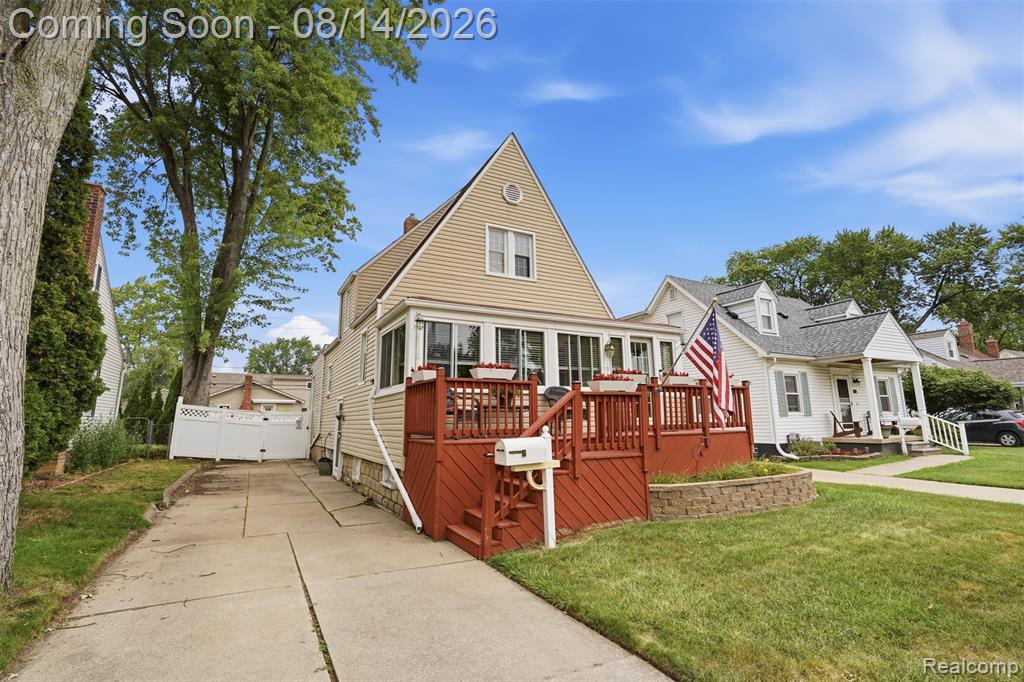 1998 Columbia Road Berkley, MI 48072 - Photo 33 of 33 Gallery Image 33