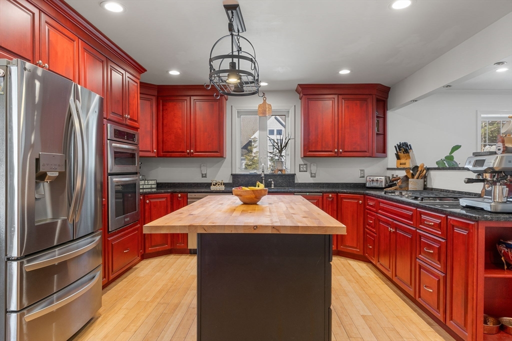 14 Rainbow Lane Mashpee, MA 02649 - Photo 13 of 42