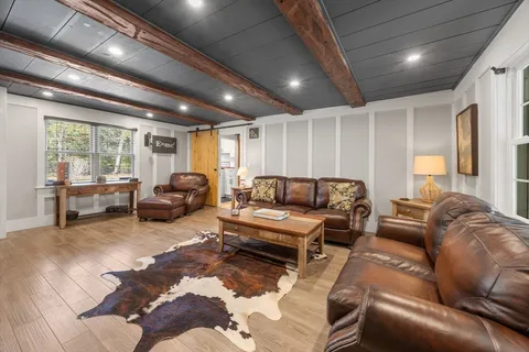 $1,195,000 | 14 Rainbow Lane, Mashpee, MA 02649