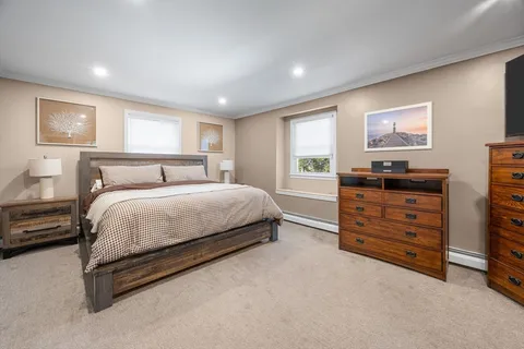 $1,195,000 | 14 Rainbow Lane, Mashpee, MA 02649