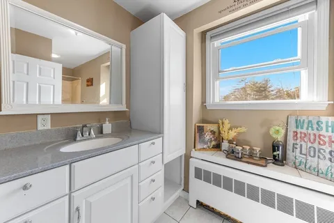 $1,195,000 | 14 Rainbow Lane, Mashpee, MA 02649