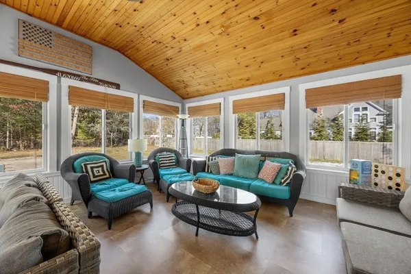 $1,195,000 | 14 Rainbow Lane, Mashpee, MA 02649