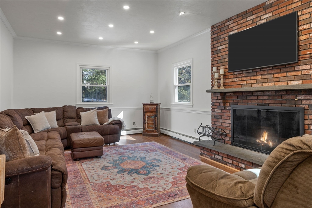 14 Rainbow Lane Mashpee, MA 02649 - Photo 9 of 42