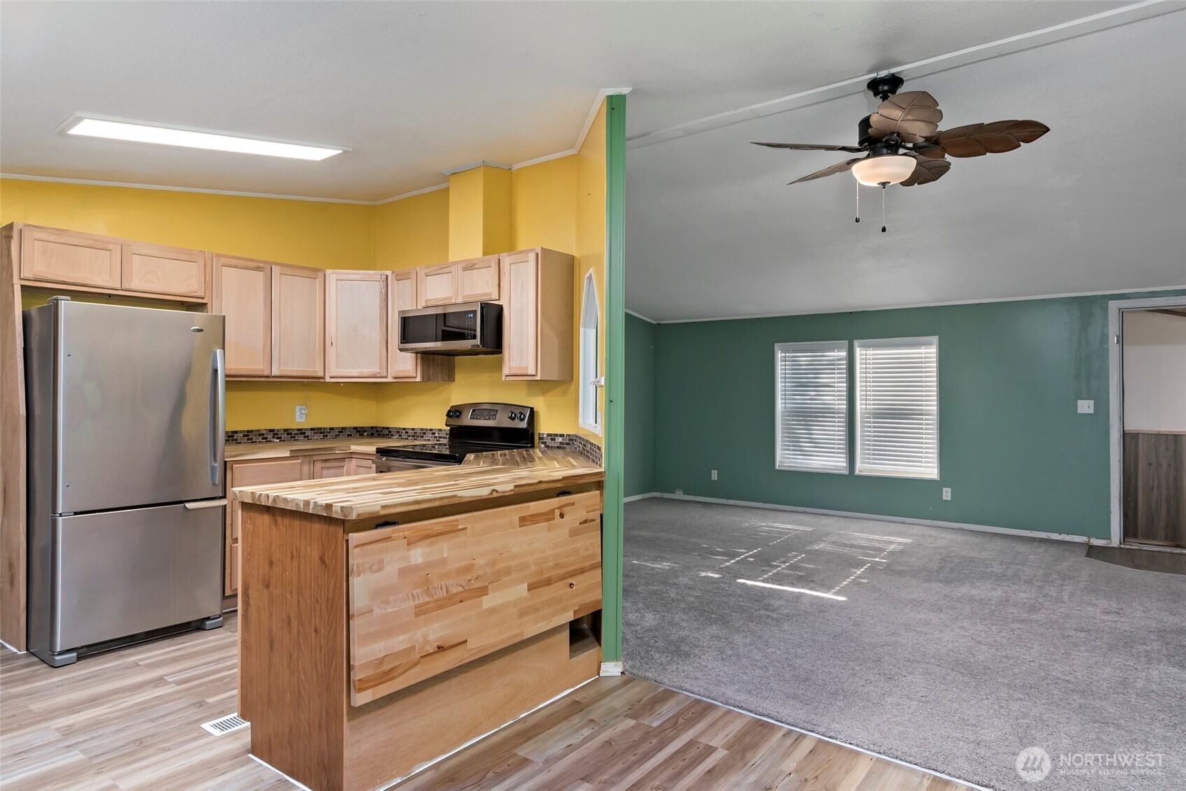 16697 State Rte 20 Coupeville, WA 98239 - Photo 11 of 40