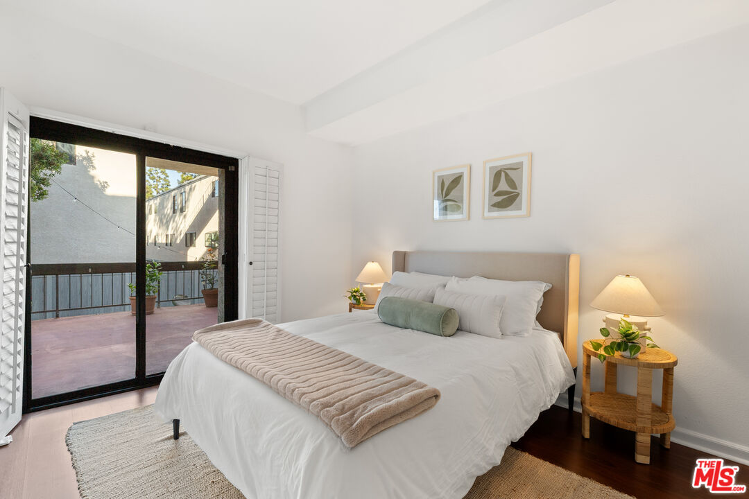 8180 Manitoba Street, Unit 102 Playa del Rey, CA 90293 - Photo 19 of 29