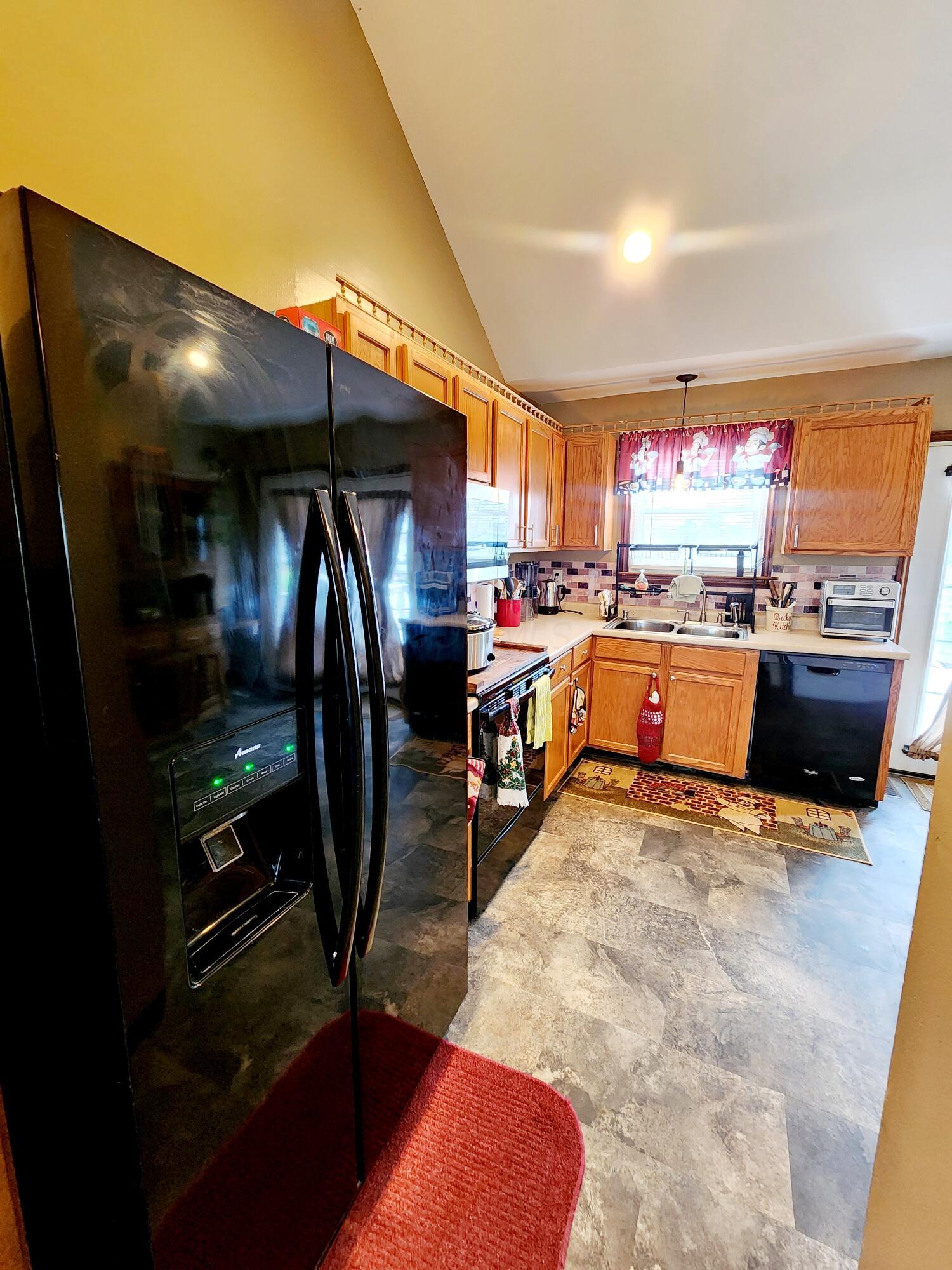 303 Moon Road Greenfield, OH 45123 - Photo 10 of 31 1000000894
