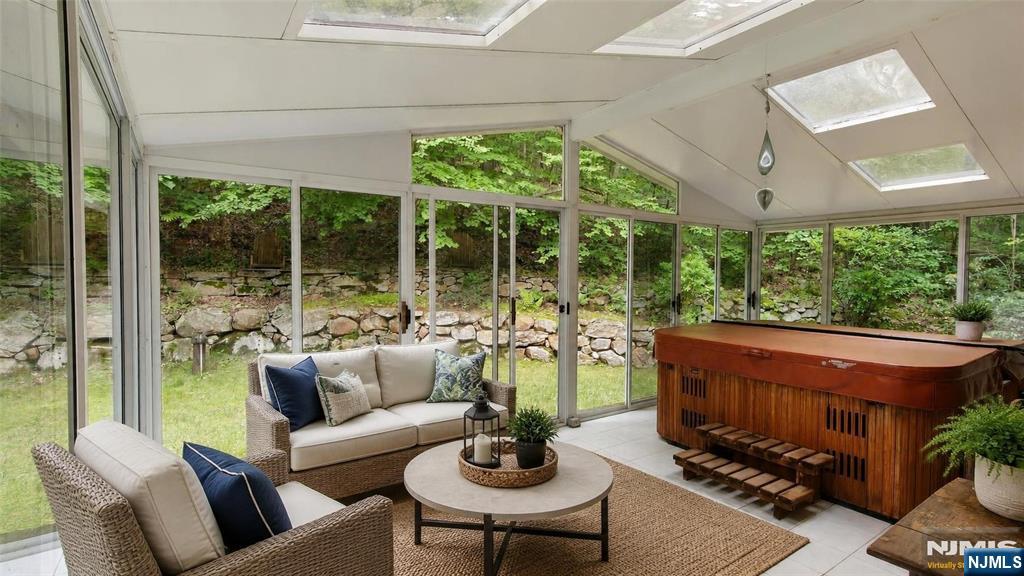 281 Kinnelon Road Butler, NJ 07405 - Photo 11 of 43 Gallery Image 11