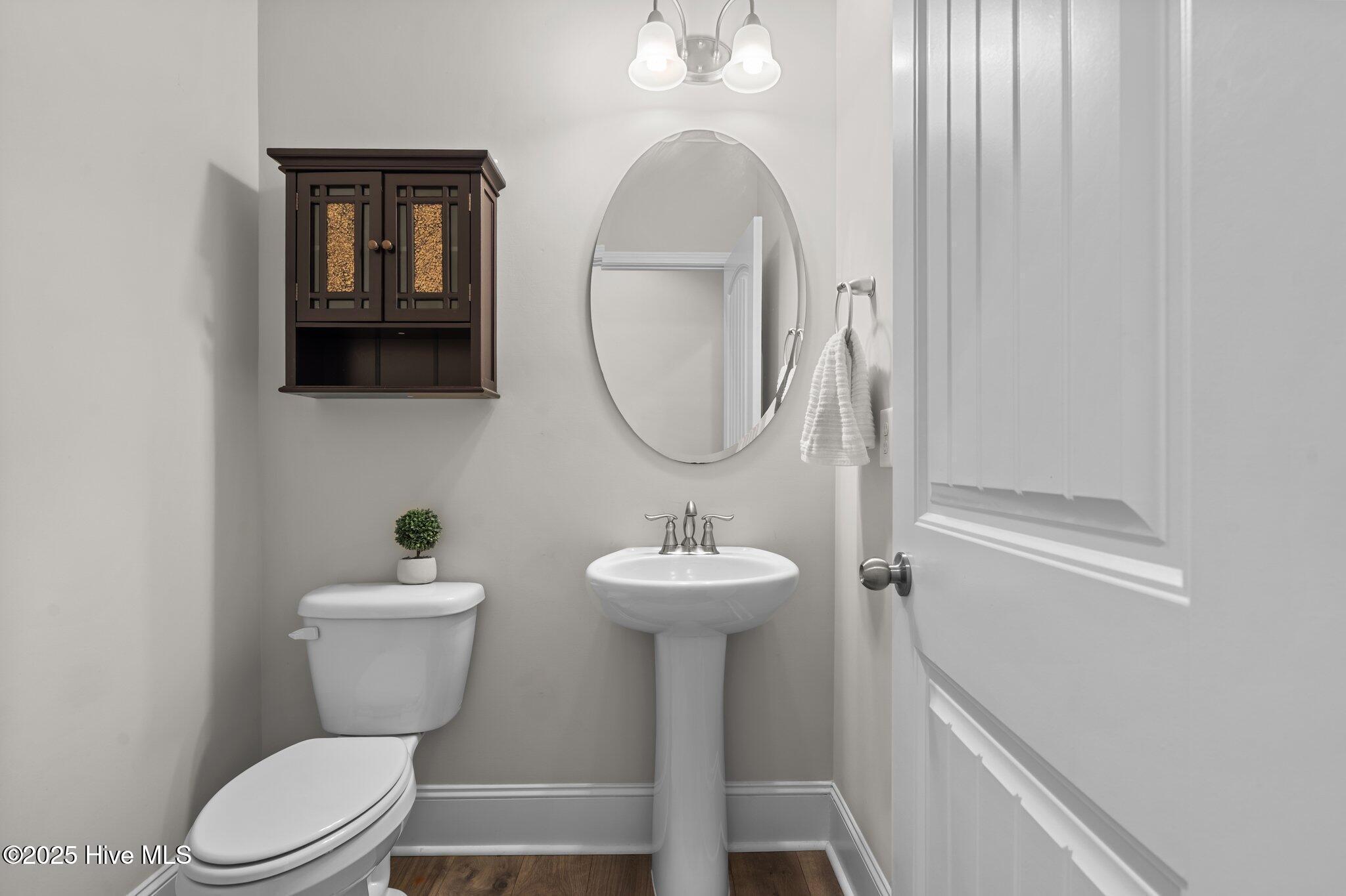 433 Kerr Lake Road Aberdeen, NC 28315 - Photo 13 of 31 433 half bath