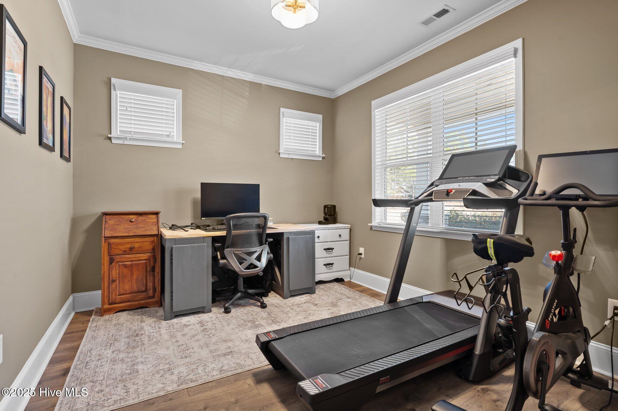 433 Kerr Lake Road Aberdeen, NC 28315 - Photo 6 of 31 433 office