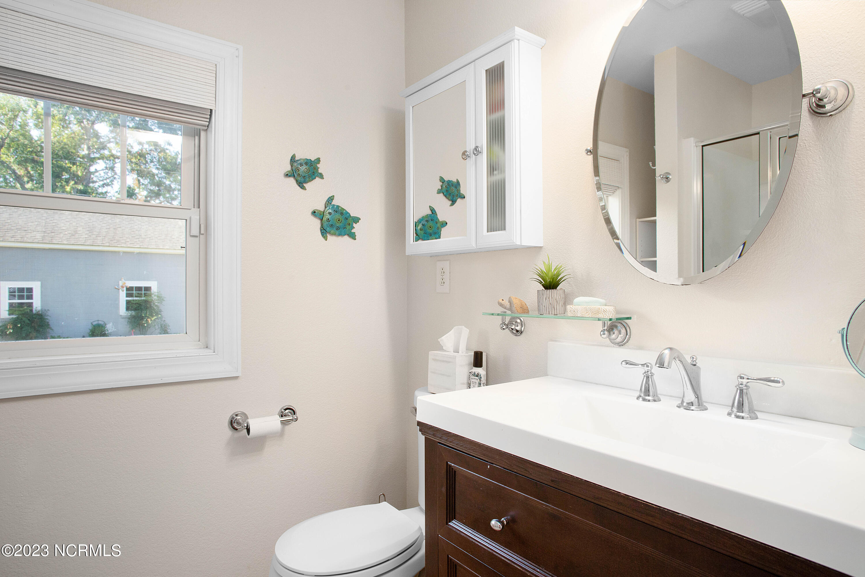 1507 Rhem Avenue New Bern, NC 28560 - Photo 17 of 33 Master Bathroom