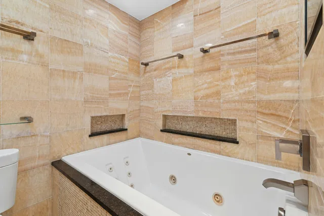 $985,000 | 90 Old Stagecoach Road, Redding, CT 06896