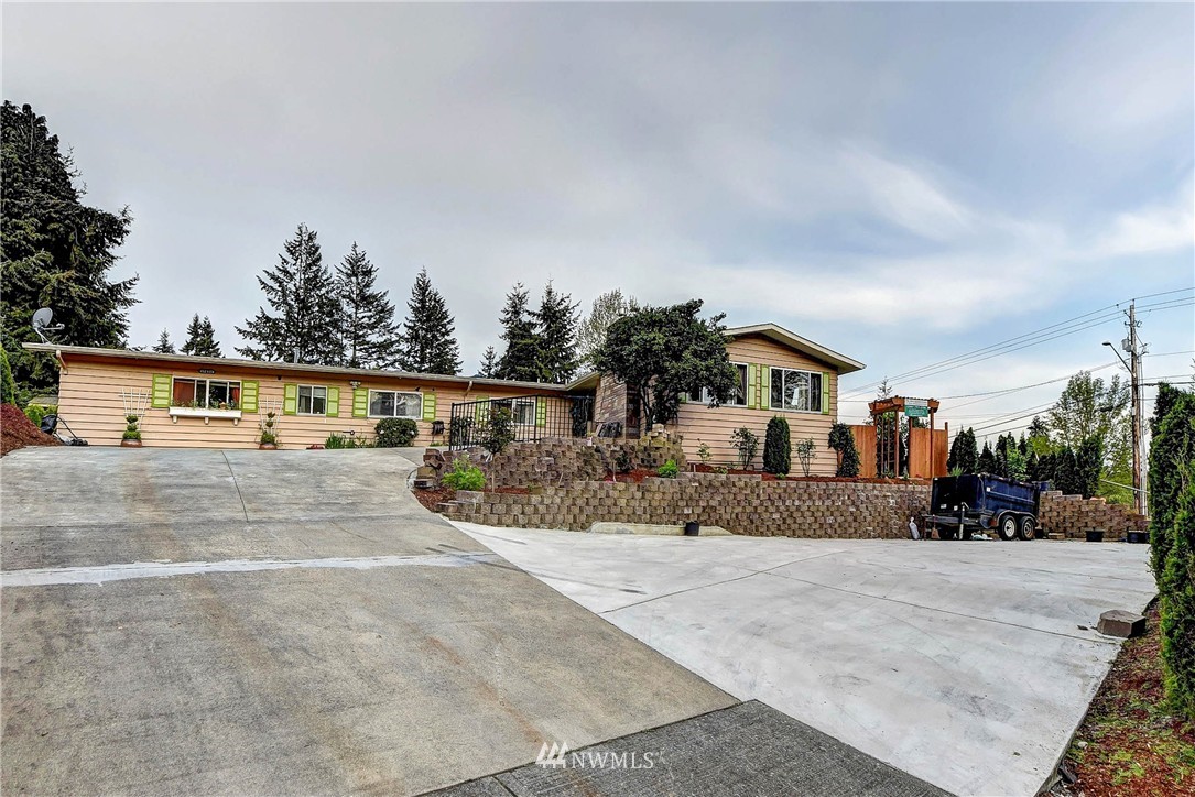 17434 128th Avenue Southeast Renton, WA 98058 - Photo 1 of 22 Gallery Image 1