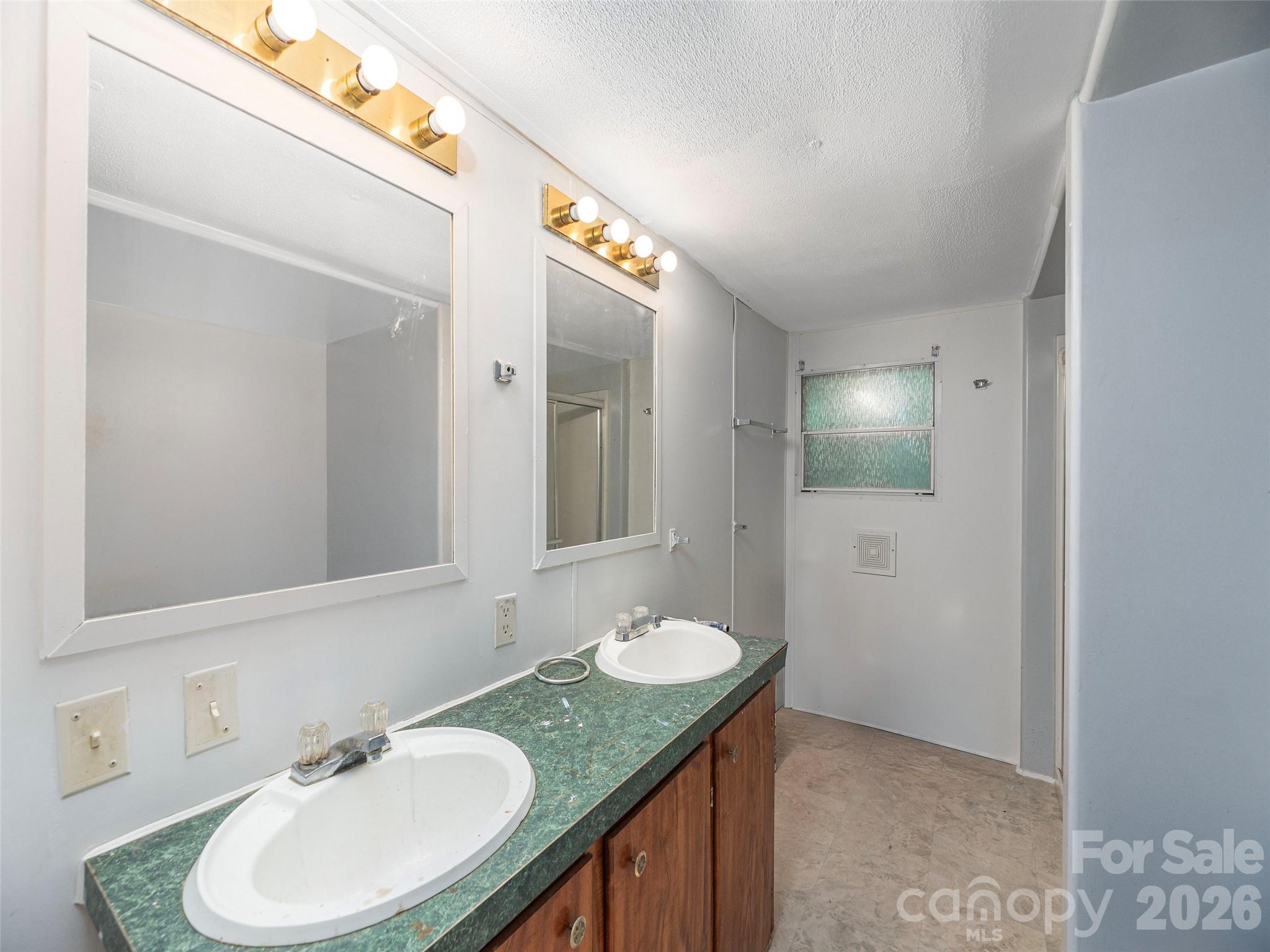 87 Holly Ridge Road Candler, NC 28715 - Photo 10 of 18