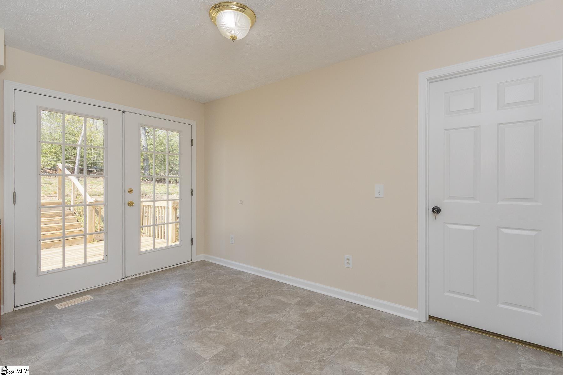 107 Brookside Circle Honea Path, SC 29654 - Photo 21 of 43