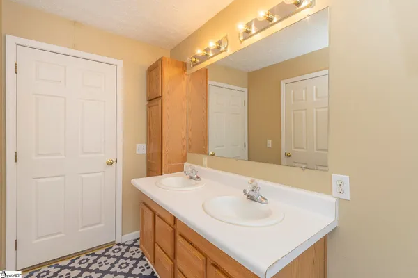 $265,000 | 107 Brookside Circle, Honea Path, SC 29654