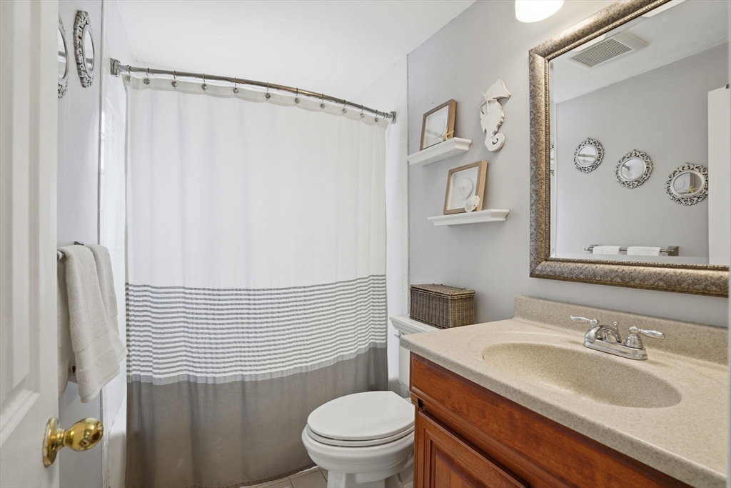 44 Kane Drive Scituate, MA 02066 - Photo 15 of 26