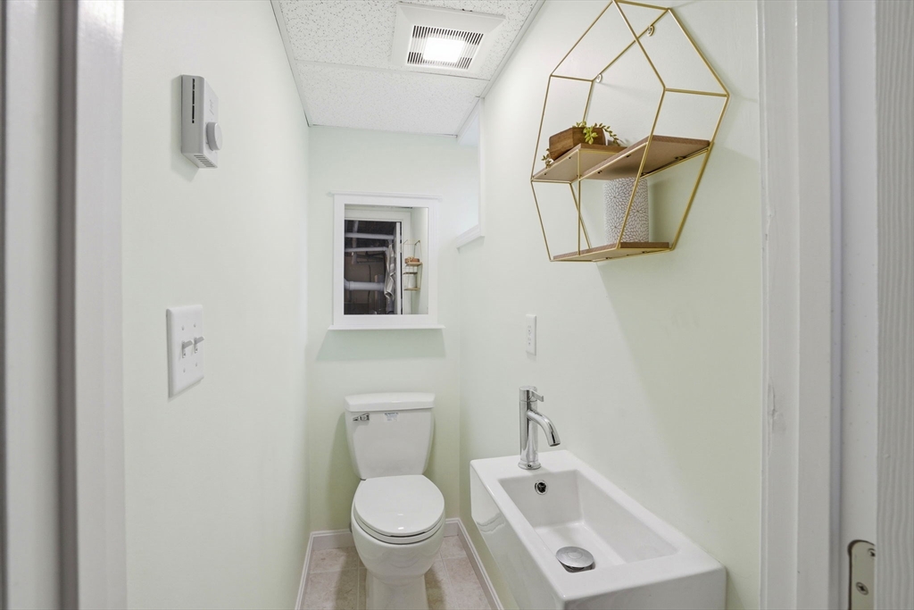 44 Kane Drive Scituate, MA 02066 - Photo 18 of 26