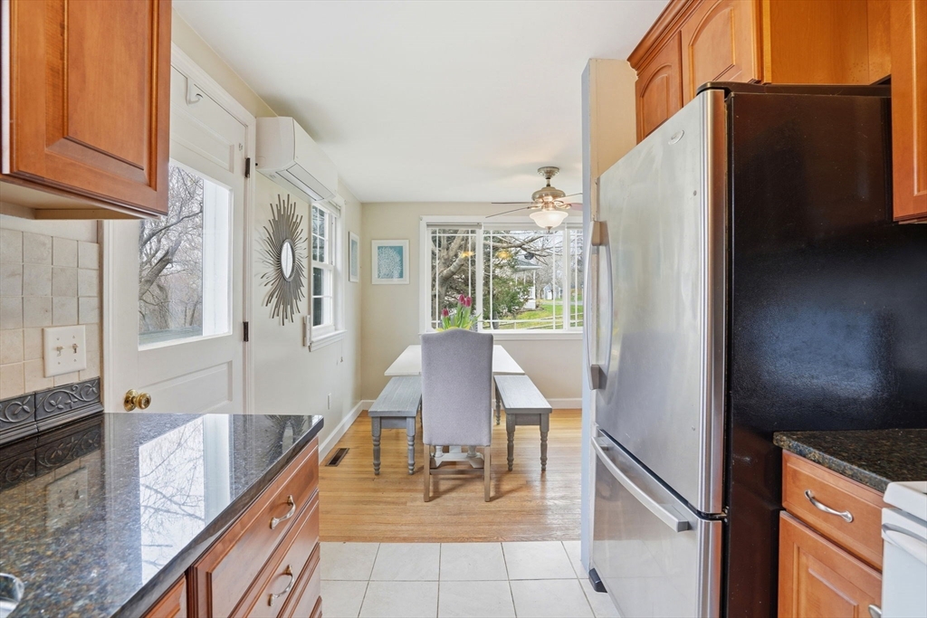 44 Kane Drive Scituate, MA 02066 - Photo 6 of 26