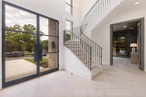 $2,799,900 | 6803 Casa Loma Avenue, Dallas, TX 75214
