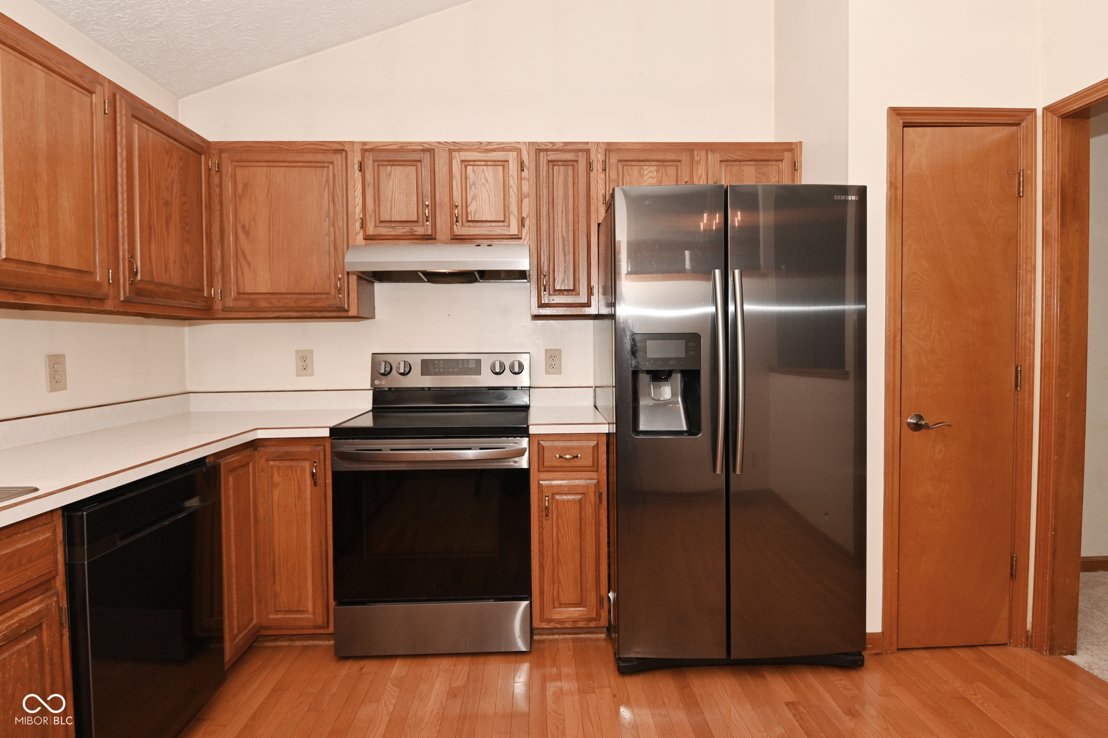 8857 Sundrop Road Indianapolis, IN 46231 - Photo 17 of 55