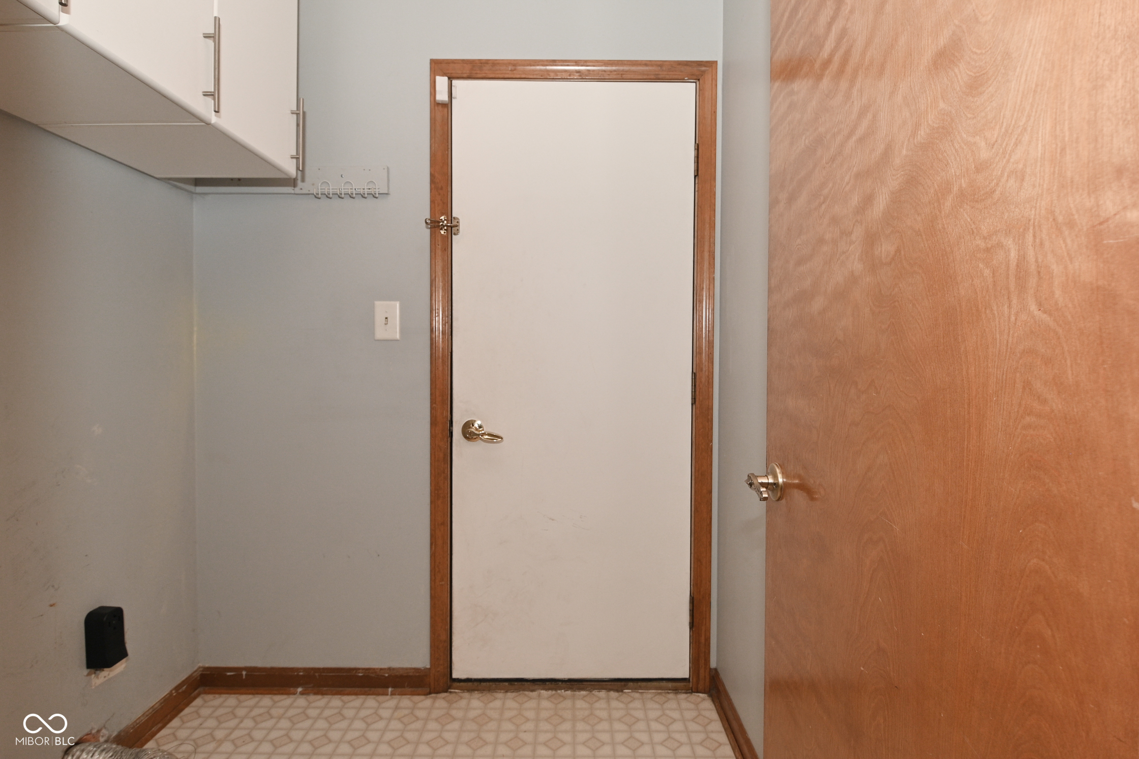 8857 Sundrop Road Indianapolis, IN 46231 - Photo 23 of 55