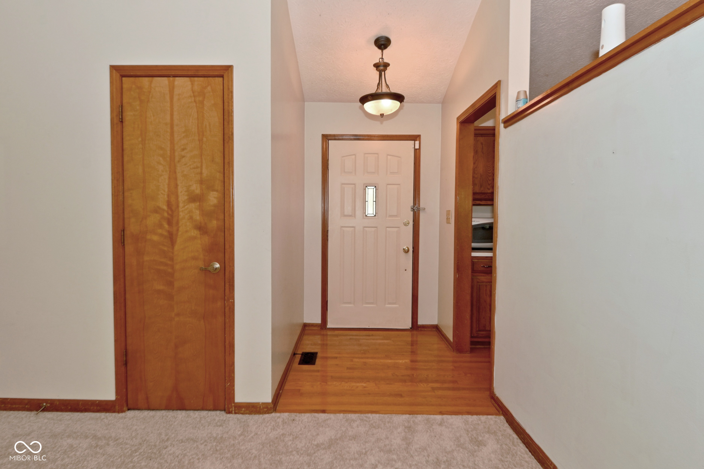 8857 Sundrop Road Indianapolis, IN 46231 - Photo 5 of 55