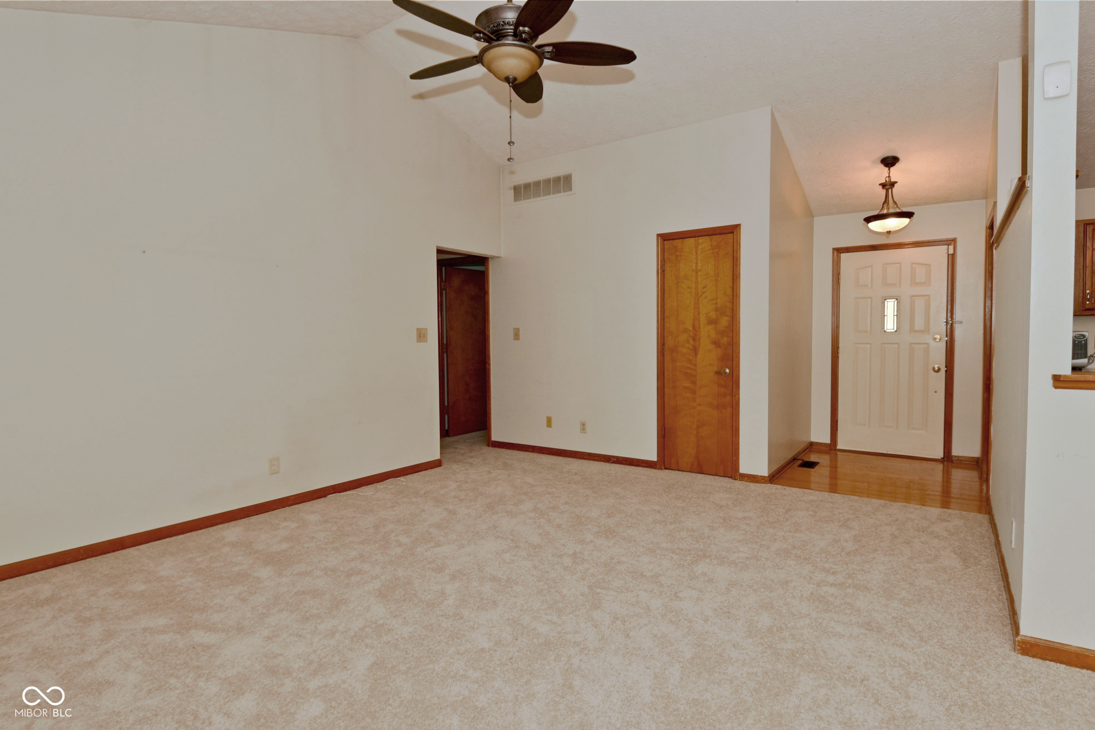 8857 Sundrop Road Indianapolis, IN 46231 - Photo 6 of 55