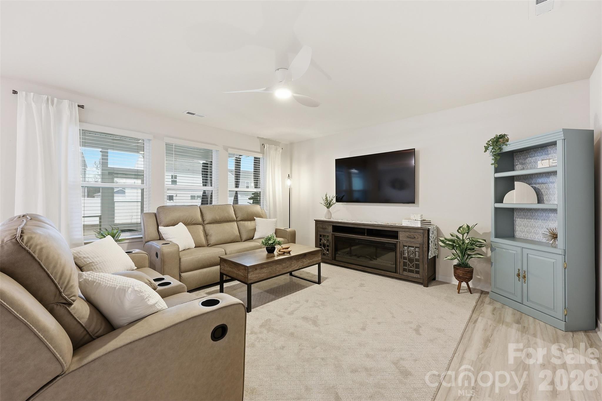 586 North Sparkleberry Street Chester, SC 29706 - Photo 2 of 33