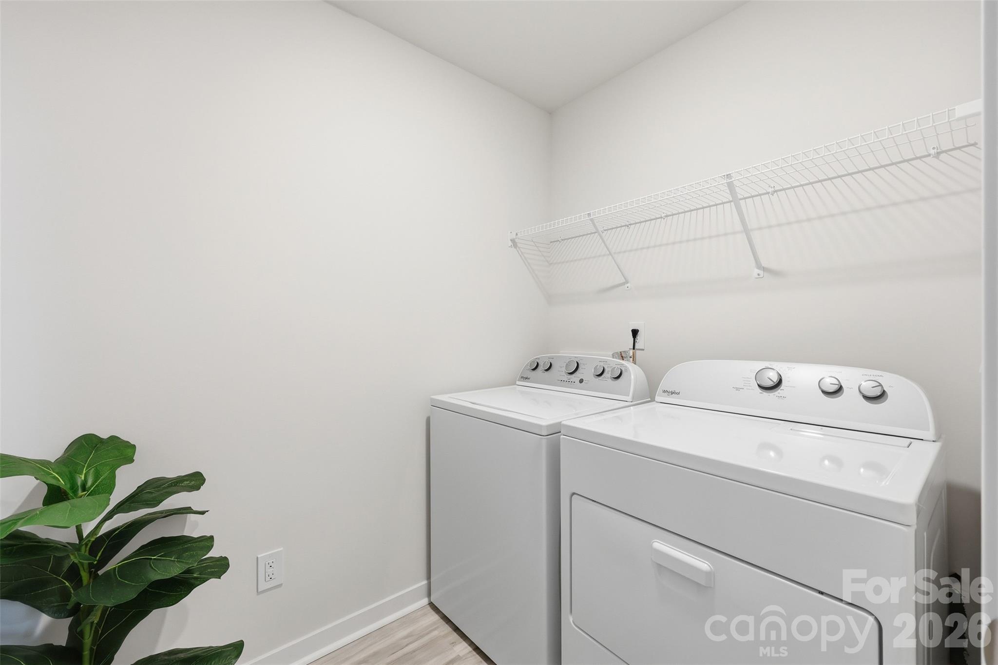 586 North Sparkleberry Street Chester, SC 29706 - Photo 24 of 36 a utility room with dryer and washer