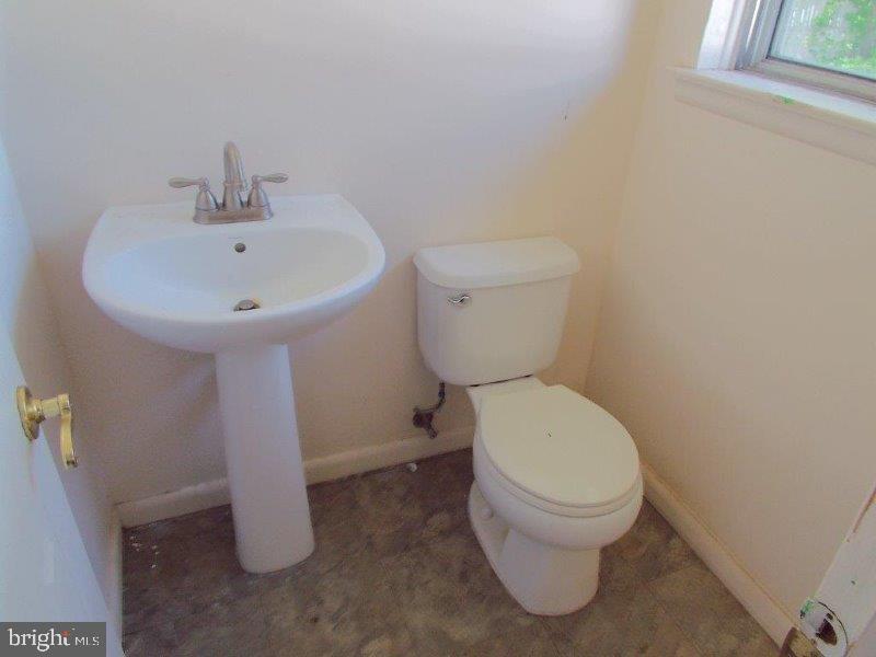 12 Cypress Road Burlington, NJ 08016 - Photo 12 of 17 Gallery Image 12