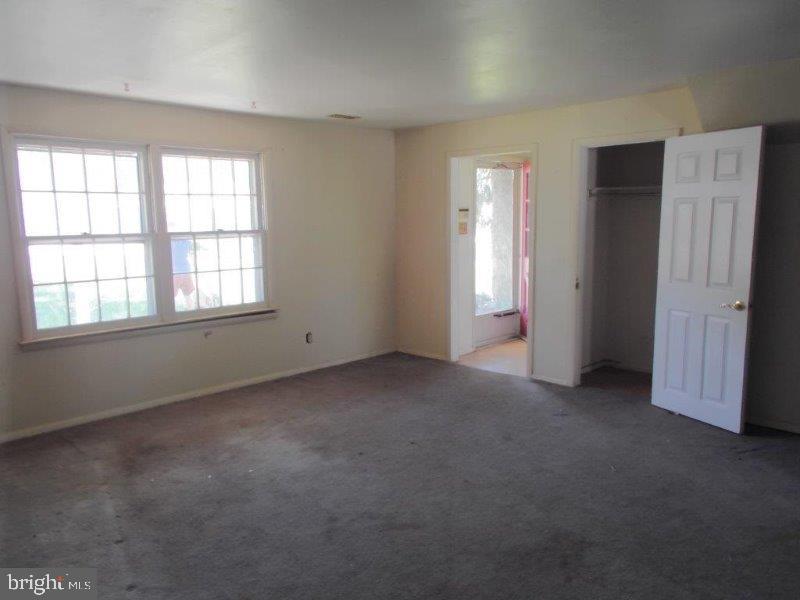 12 Cypress Road Burlington, NJ 08016 - Photo 17 of 17 Gallery Image 17