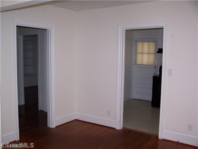 628 Rockspring Road High Point, NC 27262 - Photo 4 of 9 Interior Space/Layout.