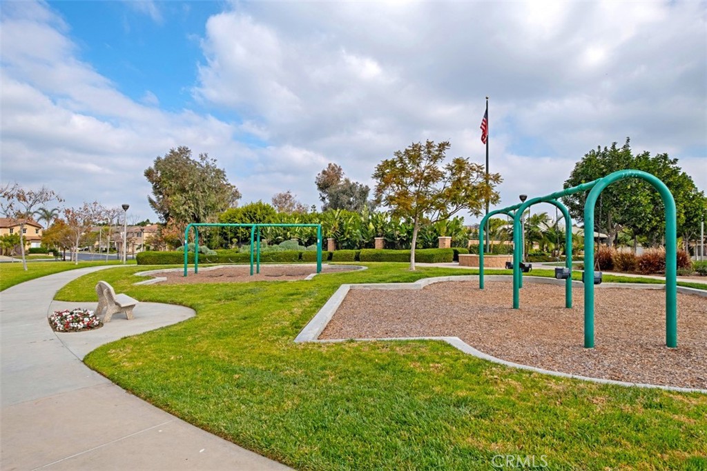 39 Ohio Irvine, CA 92606 - Photo 36 of 46 a view of a park
