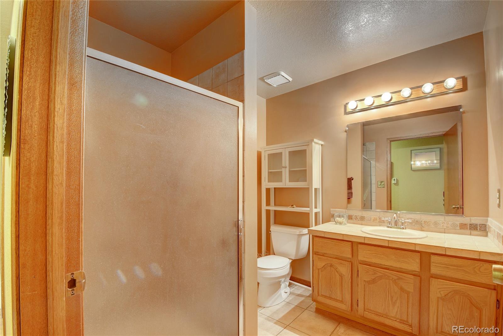 21 Hillside Road Evergreen, CO 80439 - Photo 17 of 39 Gallery Image 17