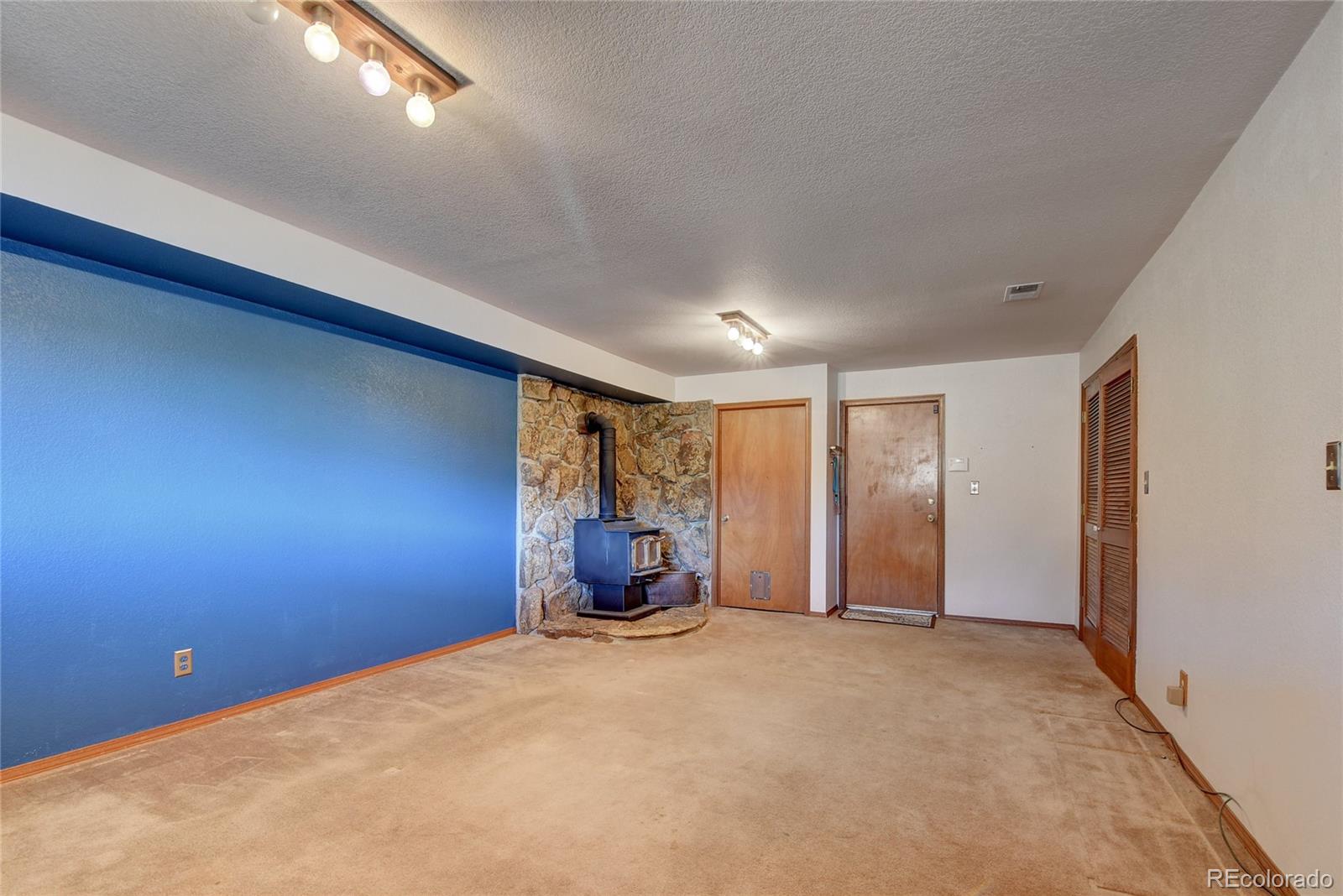 21 Hillside Road Evergreen, CO 80439 - Photo 23 of 39 Gallery Image 23
