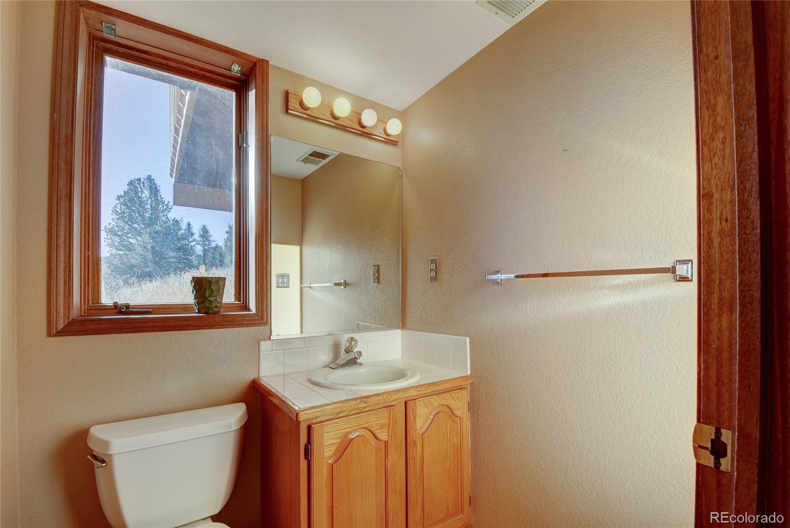 21 Hillside Road Evergreen, CO 80439 - Photo 25 of 39 Gallery Image 25