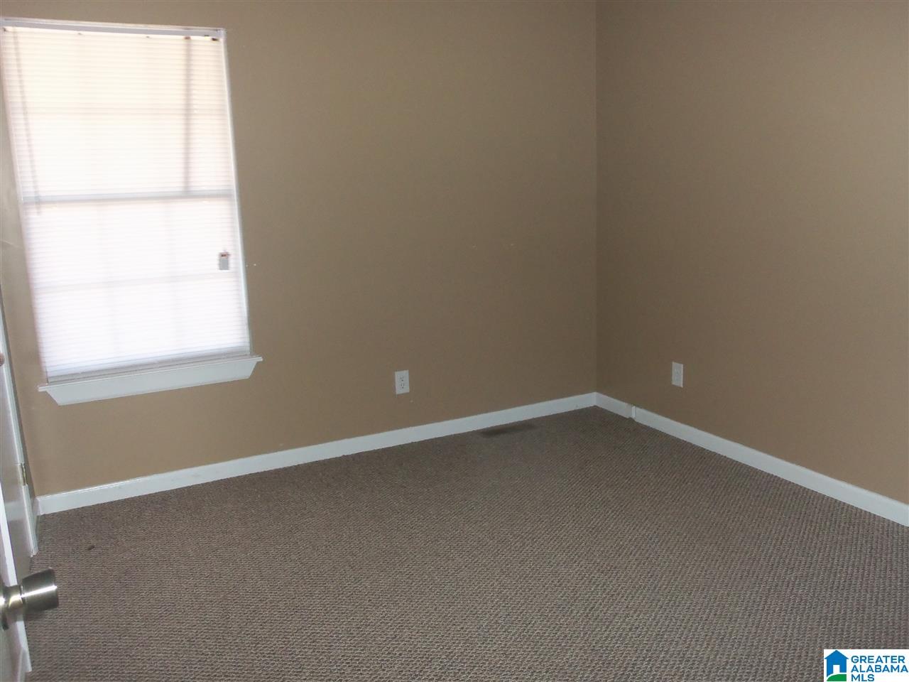 1300 Valley Trail Warrior, AL 35180 - Photo 10 of 39
