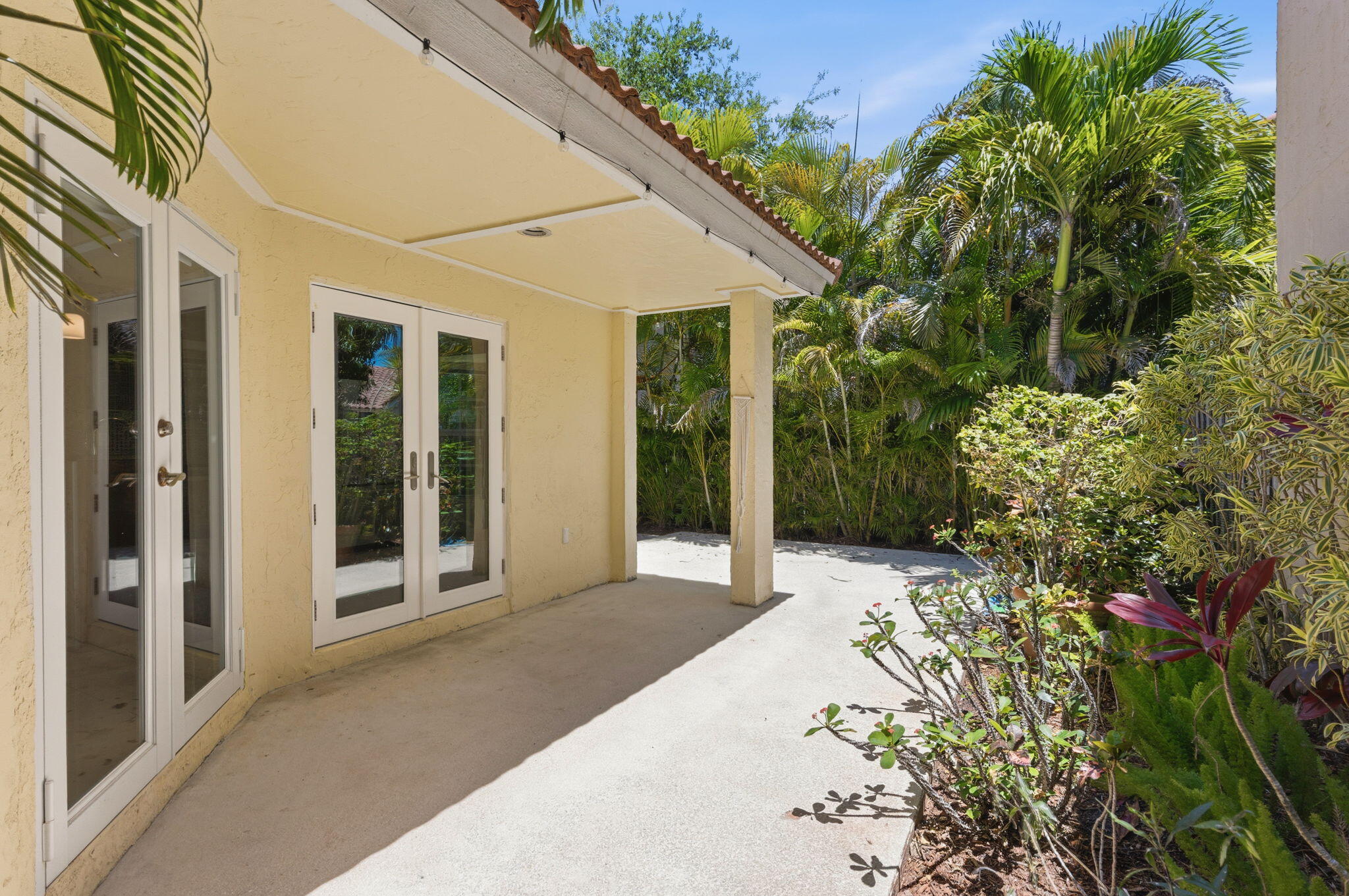 1472 Garden Road Weston, FL 33326 - Photo 26 of 30 25-web-or-mls-AR Media 25