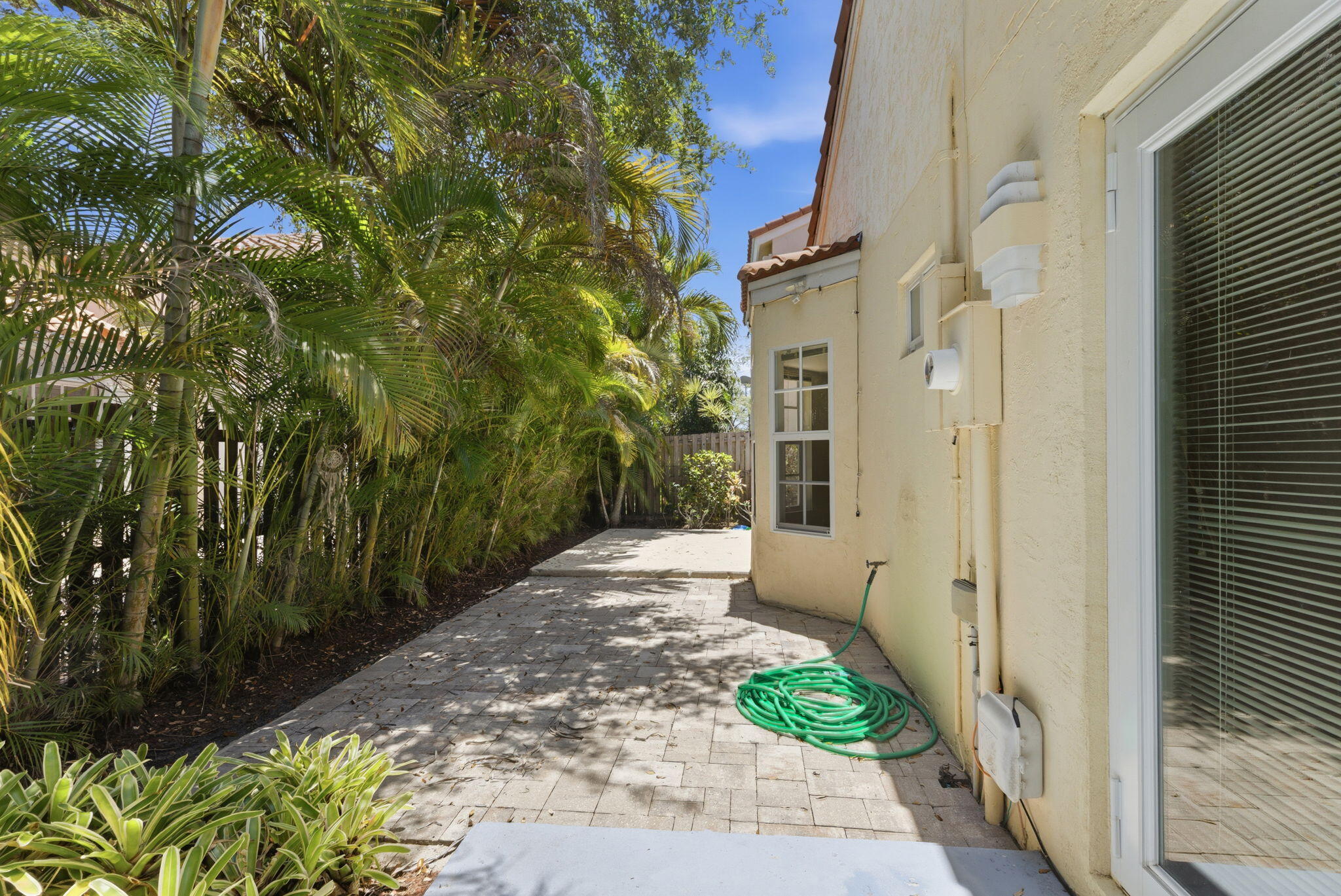1472 Garden Road Weston, FL 33326 - Photo 29 of 30 28-web-or-mls-AR Media 28