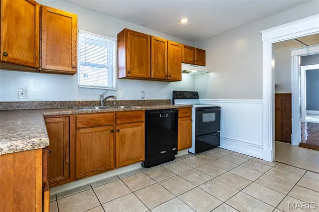 $190,000 | 19 North 40th Street, Belleville, IL 62226