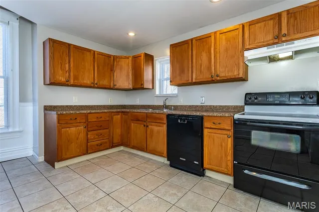 $190,000 | 19 North 40th Street, Belleville, IL 62226